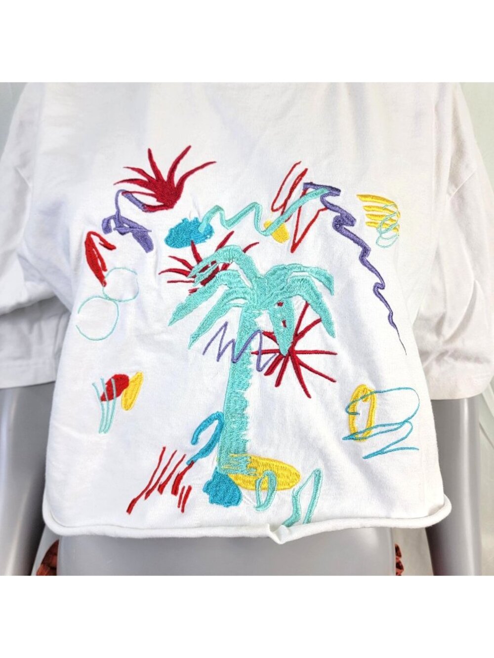 Empyre Embroidered Beach Crop Shirt Women Medium 10 White Top Tee Casual Summer